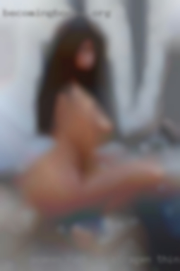 Woman fucking stragen things.